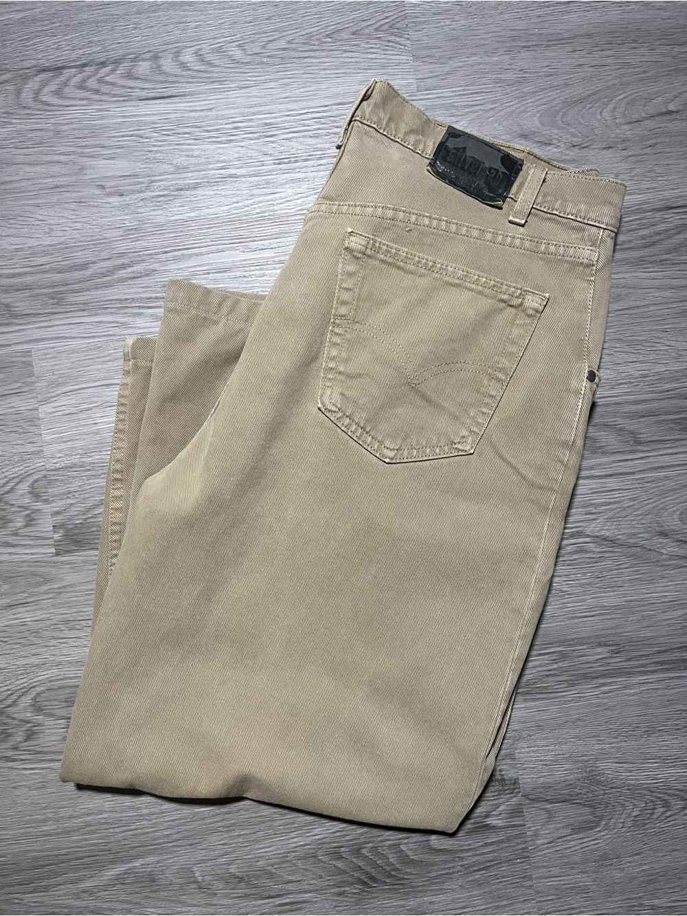 90s SilverTab Levi’s Baggy tan pants jeans mens 36 made in USA vintage